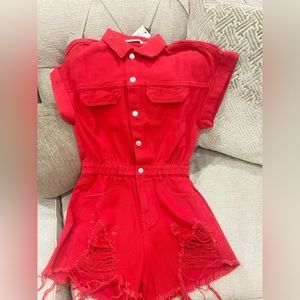 size small in women’s , brand new never worn